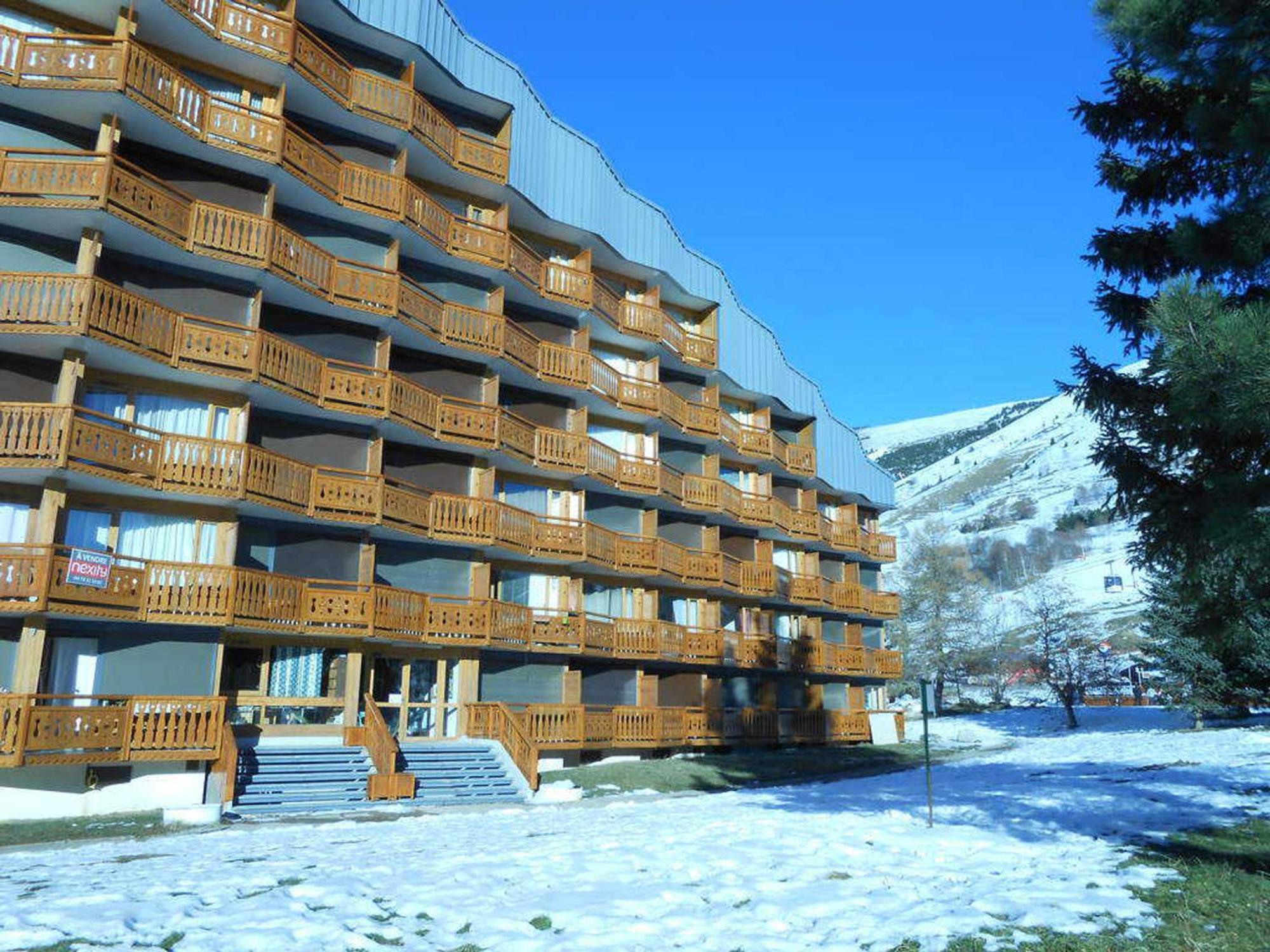 Studette Renovee Pour 2 Au Pied Des Pistes, Centre Les Deux Alpes - Fr-1-516-134 Exterior foto